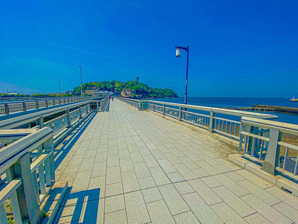 江の島弁天橋（TARI TARI）