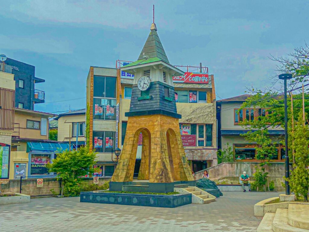 鎌倉駅西口（TARI TARI）