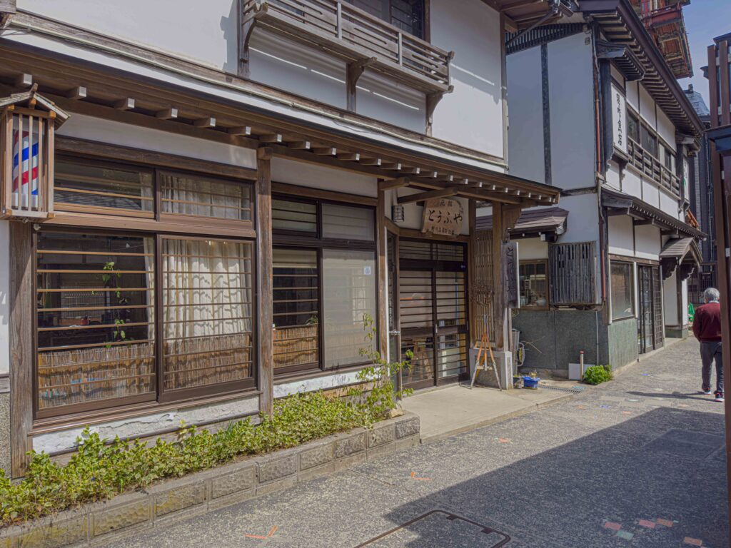 野川とうふや(おにまい)