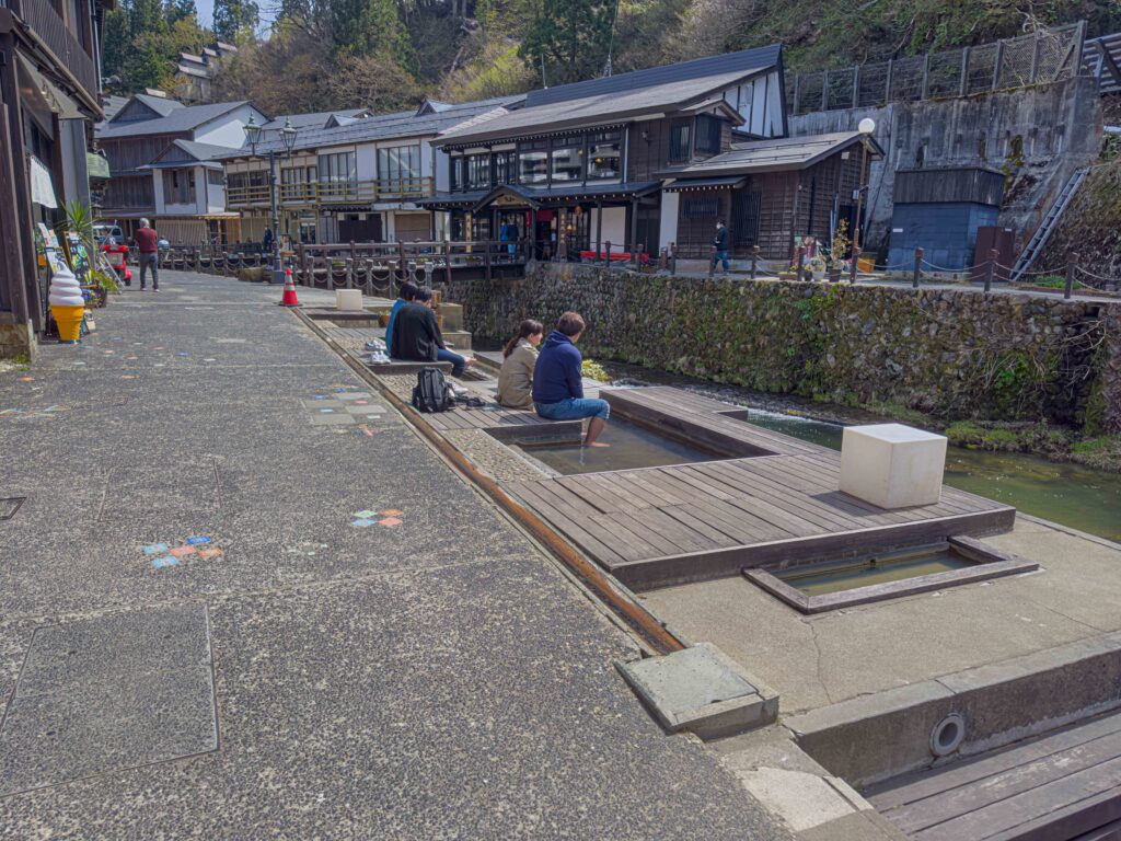 和楽足湯(おにまい)