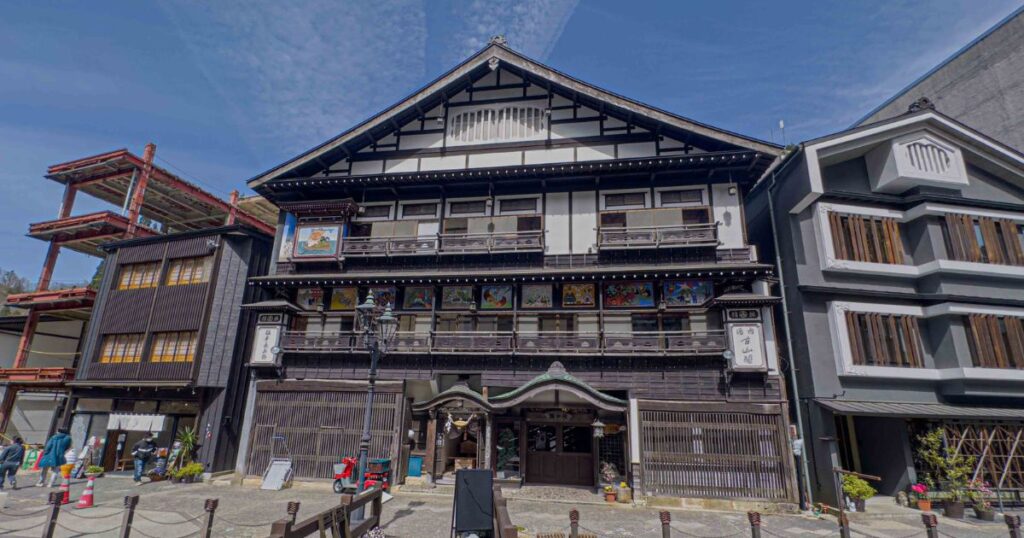 ガーリッシュナンバー聖地