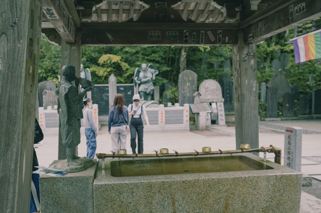 手水舎（ヤマノススメ）