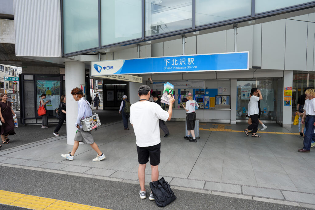 下北沢駅前（ぼざろ）